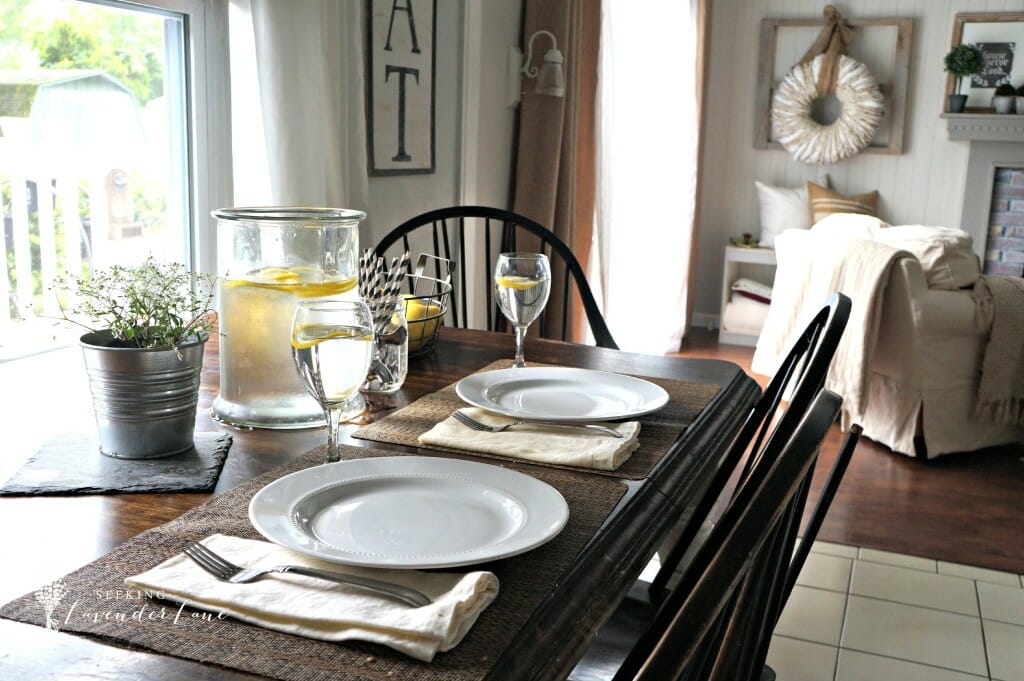 Kitchen Table Setting For Summer