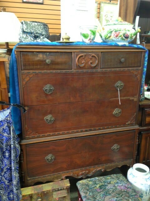 My first DIY on an old dresser! I used 2 coats of Folk Art chalk paint in  sheepskin, san…