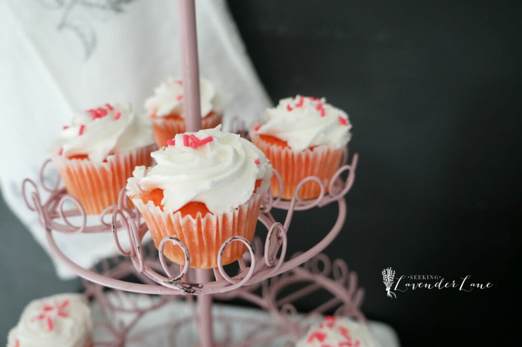 valentine's Day cupcakes 3