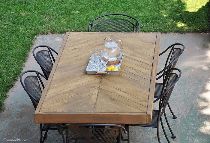 diy farmhouse table 3