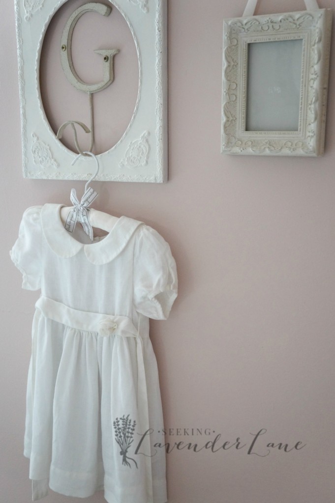 pink vintage girls room 3