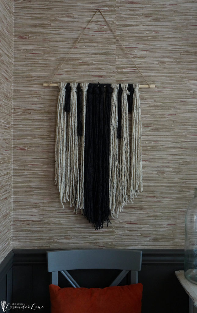 diy-wall-yarn-hanging-5