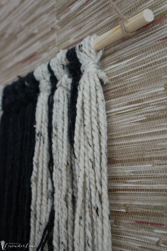 diy-wall-yarn-hanging-7