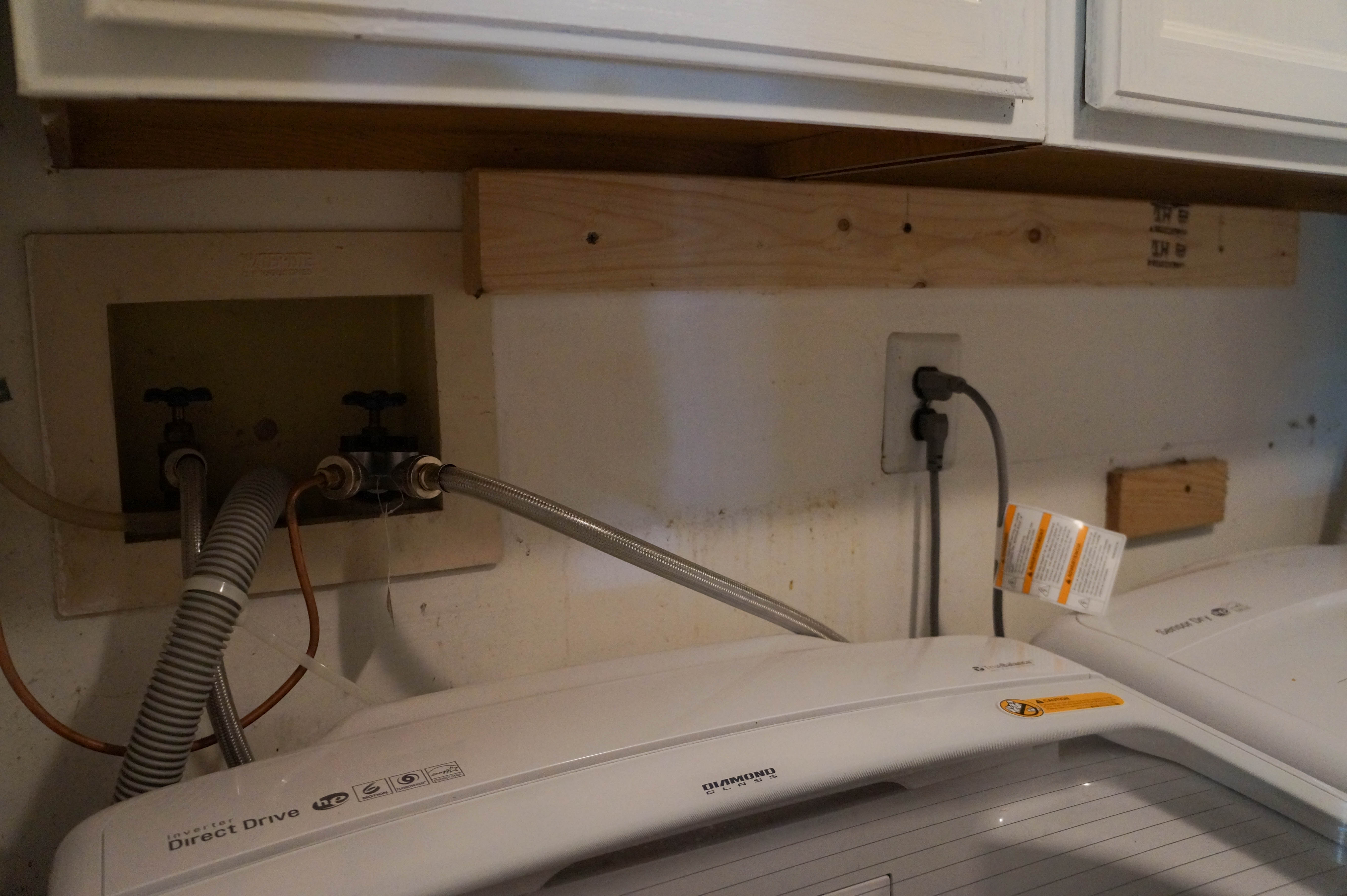 how-to-hide-ugly-pipes-in-laundry-room-10