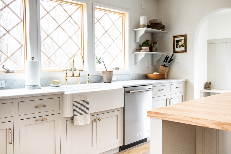 French-Farmhouse-kitchen