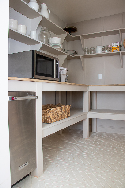 open-concept-pantry