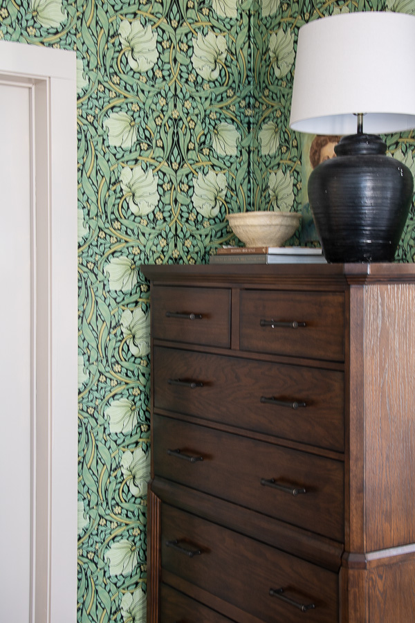 William Morris Removable Wallpaper - Seeking Lavender Lane