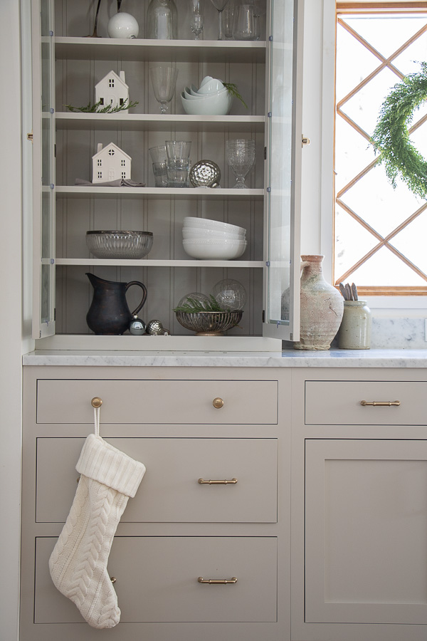 Kitchen Plate Rack Roundup - Seeking Lavender Lane