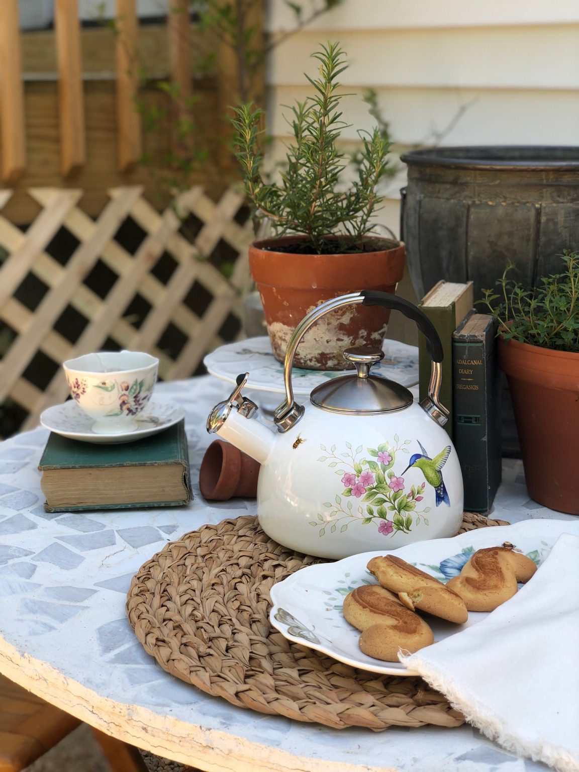 An outdoor tea party - Seeking Lavender Lane