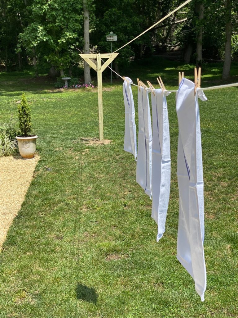 Clothes line pole wood hot sale