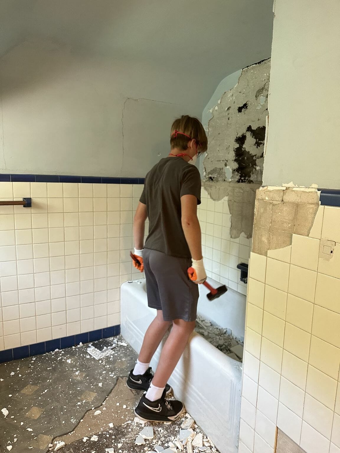 Boy's Vintage Bathroom Reveal - Seeking Lavender Lane