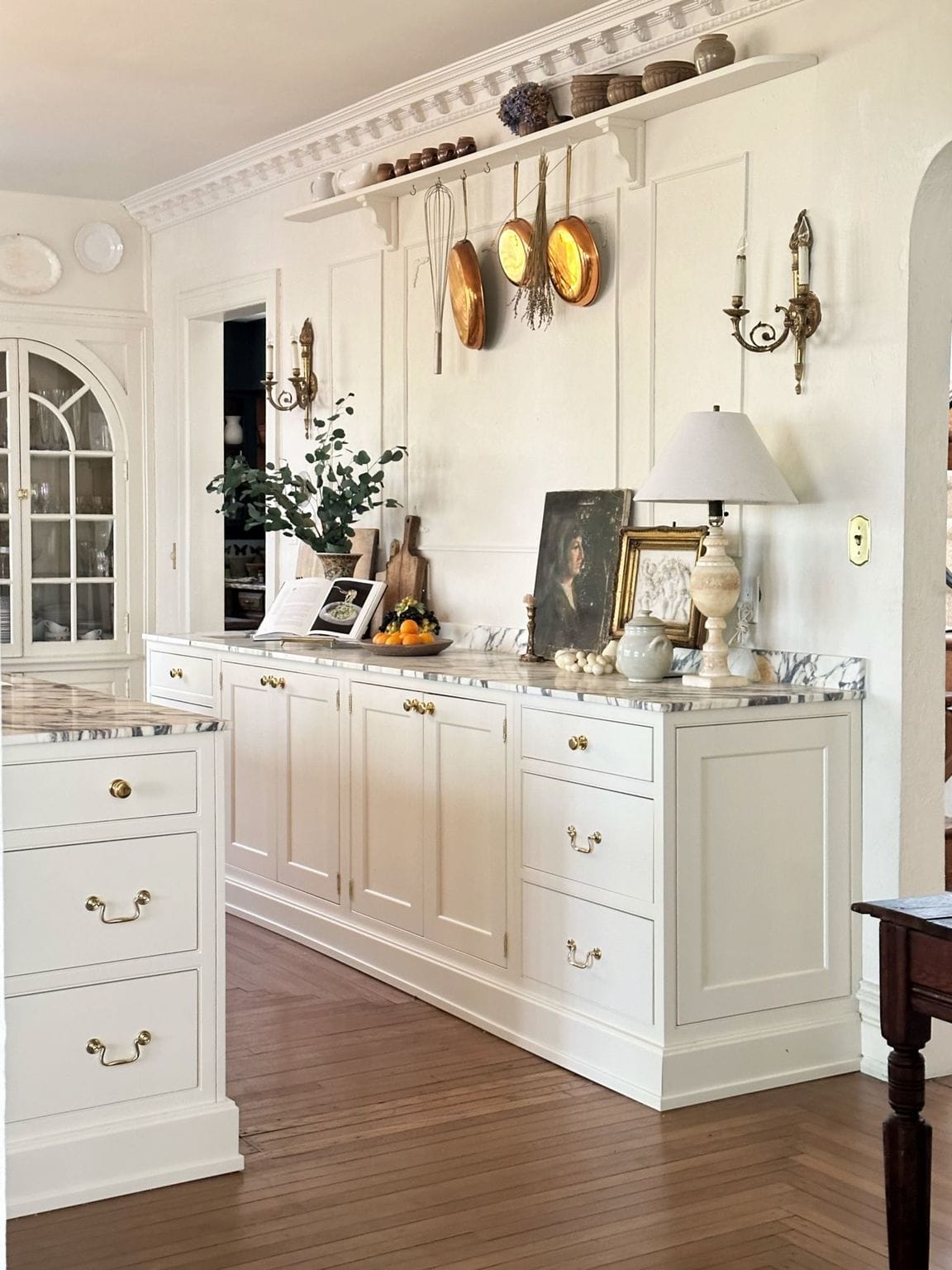 French Style Unfit Kitchen Seeking Lavender Lane